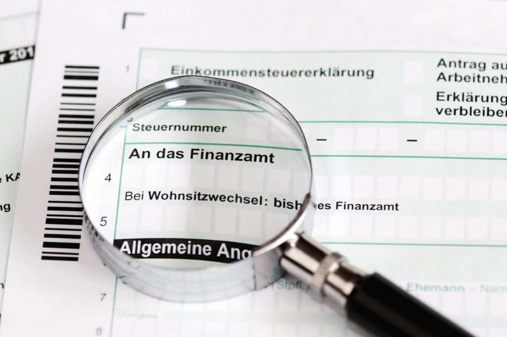 Steuererklärung: Arbeitnehmer können viel Geld sparen